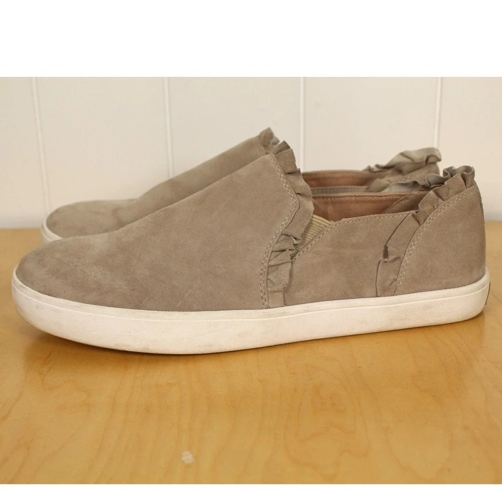 Kate Spade Lillie Gray Suede Slip On‎ Sneaker Ruffle 9.5